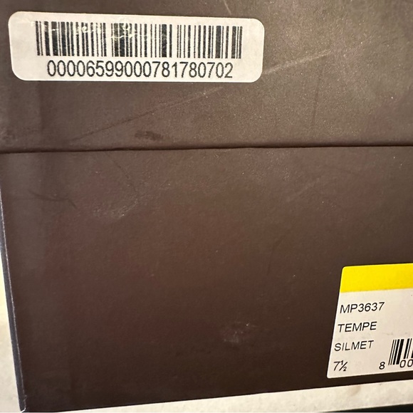 Badgley Mischka Womens Tempe Platino Sandals in Silver Platinum Size 7.5 - Picture 10 of 15